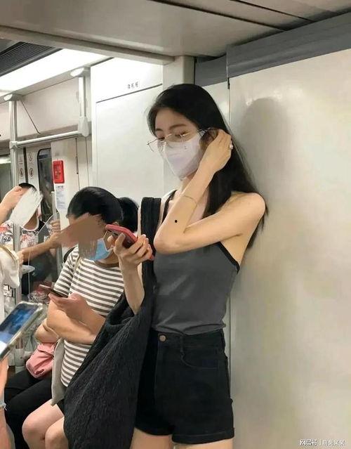 广州地铁事件吃瓜,一幕引发全民关注的公共安全风波