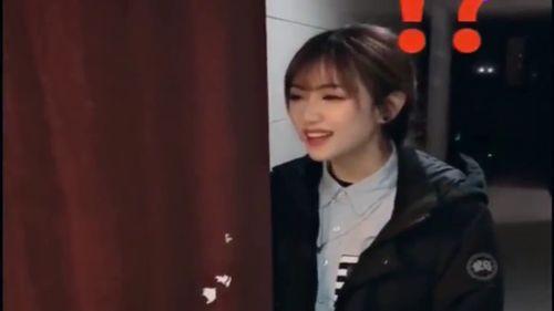 钟小姐爆料男朋友视频在线观看,男朋友私密视频意外曝光，在线观看引发热议