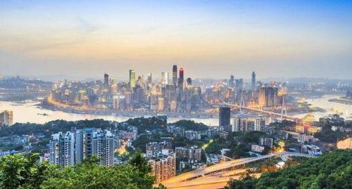 重庆金融中心网红打卡地,网红打卡地的时尚金融之旅