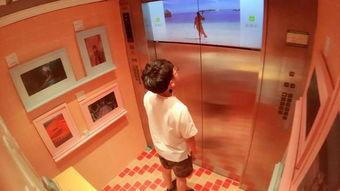 网红打卡电梯图片,揭秘城市新地标背后的故事