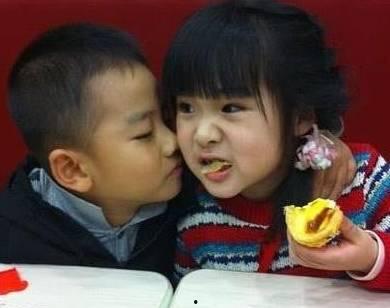 梦见女朋友给我吃瓜,揭秘女友馈赠的神秘寓意